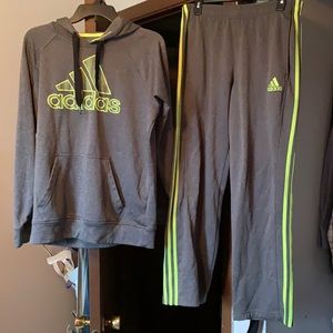Good condition adidas sweatsuit